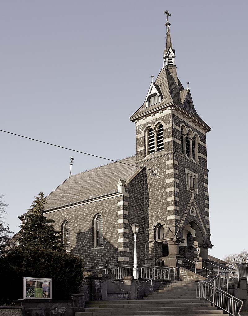 Restauration am Kirchturm, Evangelische Kirche in Mendig